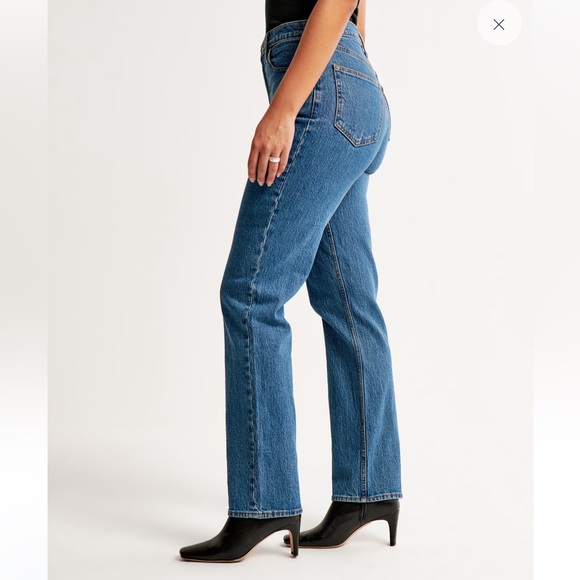 Abercrombie & Fitch Denim - NWT Abercrombie & Fitch Curve Love 90s Straight Ultra High Rise Jeans Marble